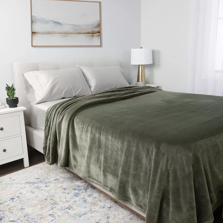 Kirkland Signature Plush Blanket