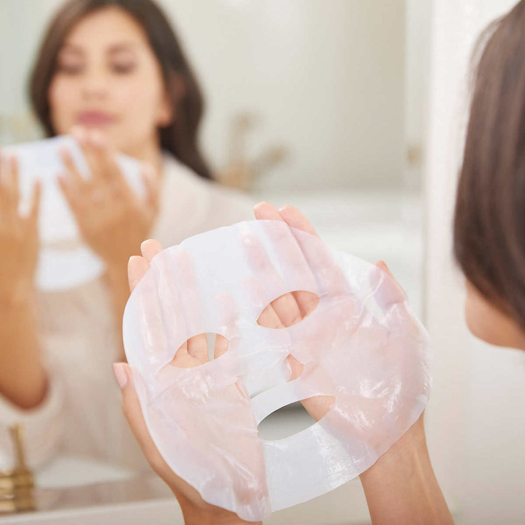 PMD - Personal Microderm Elite Pro Skin Care Device + 5 Sheet Masks
