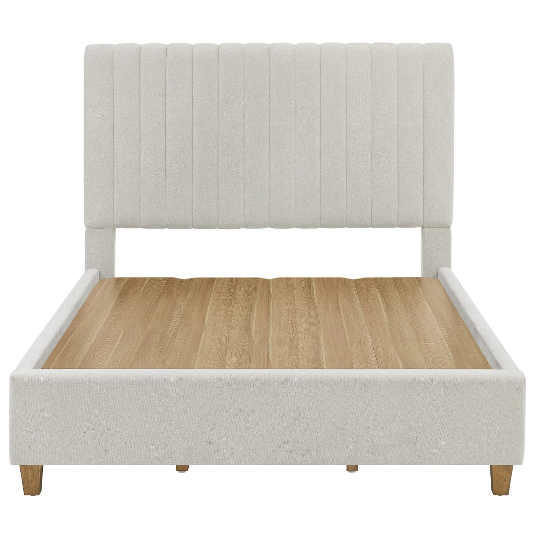Thomasville – Upholstered Bed