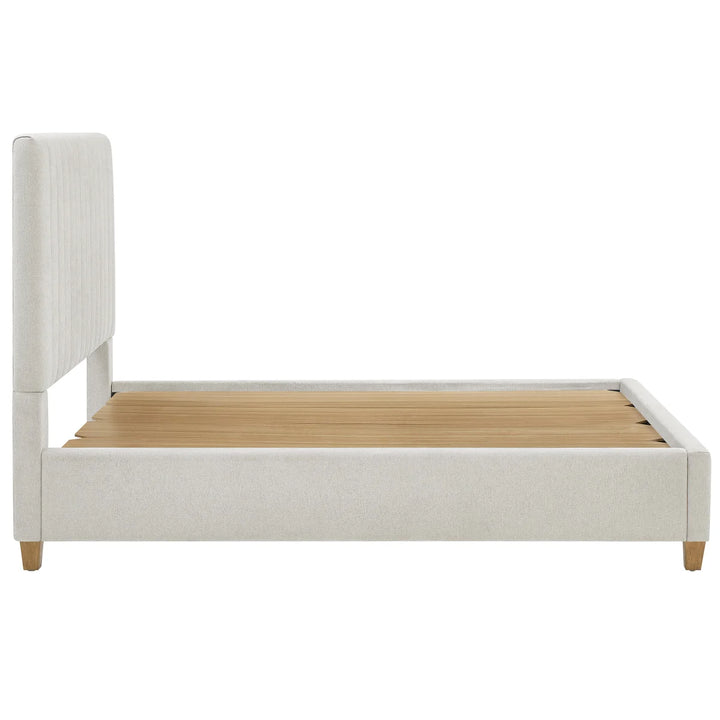 Thomasville – Upholstered Bed