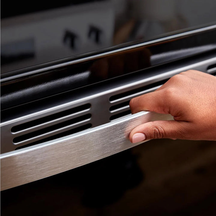 Whirlpool - 30 in Electric Range, 5.3 cu ft