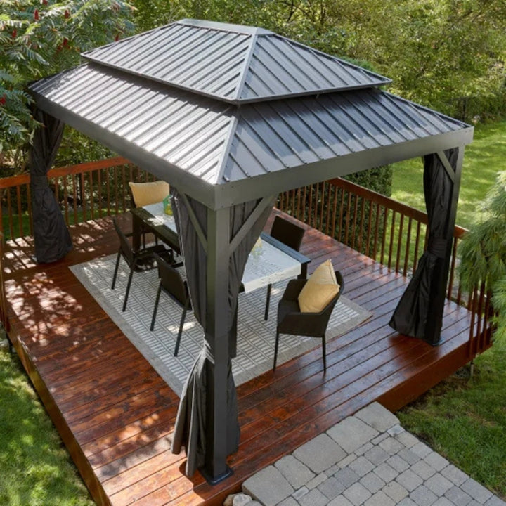 Sojag - Gazebo Alma 10 pi x 14 pi avec moustiquaire et rideaux
