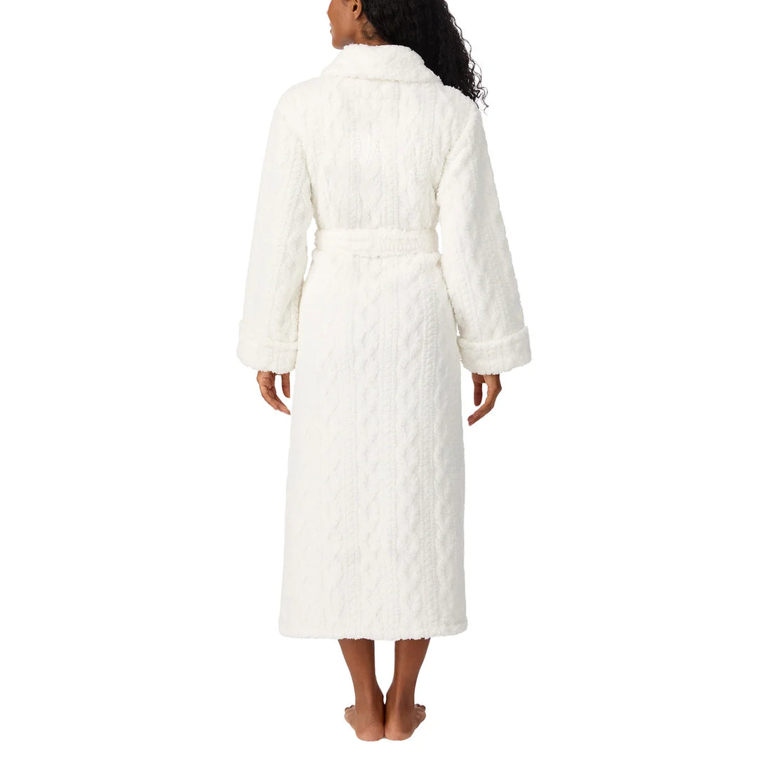 Room Service – Twisted Jacquard Robe