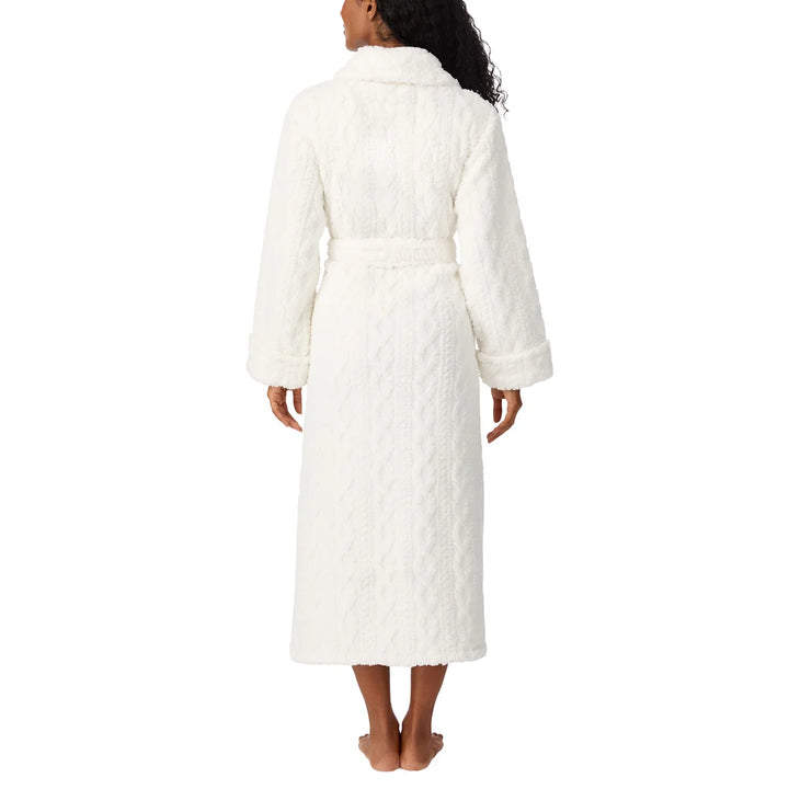 Room Service – Twisted Jacquard Robe