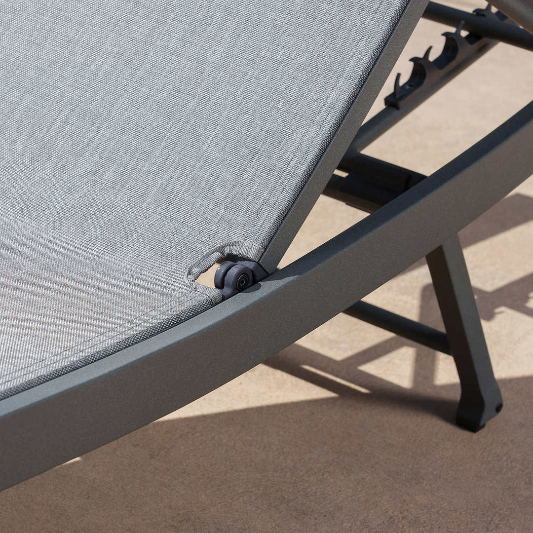 SunVilla - Chaise longue commercial Sling Wave
