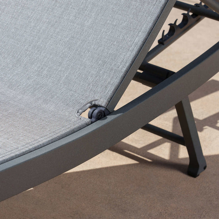 SunVilla - Chaise longue commercial Sling Wave