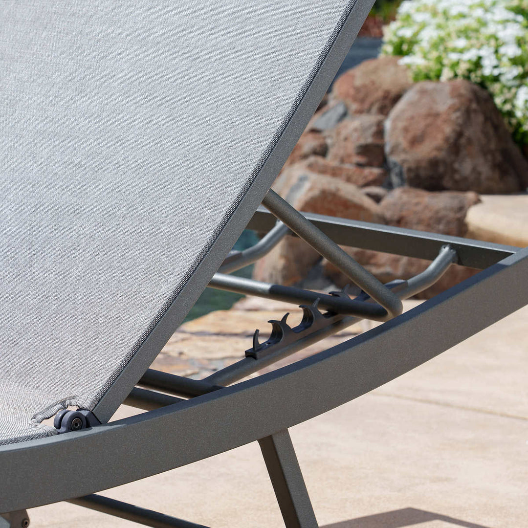 SunVilla - Chaise longue commercial Sling Wave