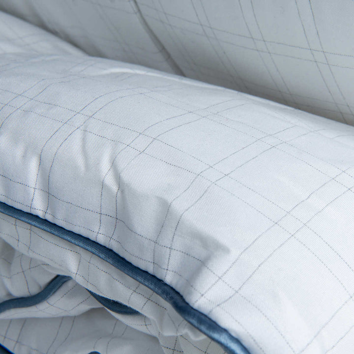 Swiss Comforts - Carbon Duvet