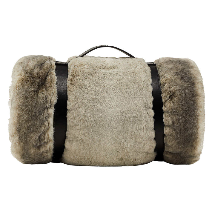 Mon Chateau - Luxury Faux Fur Throw