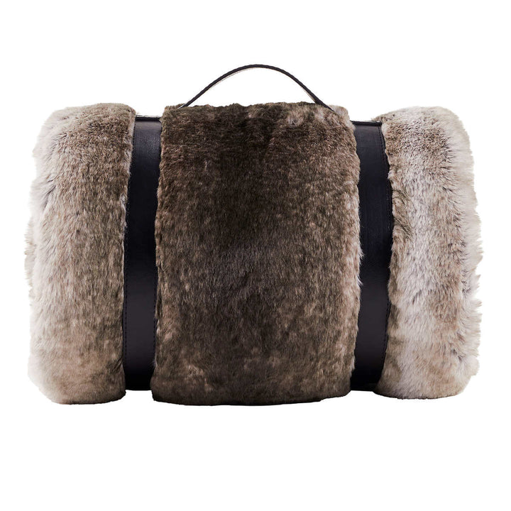 Mon Chateau - Luxury Faux Fur Throw