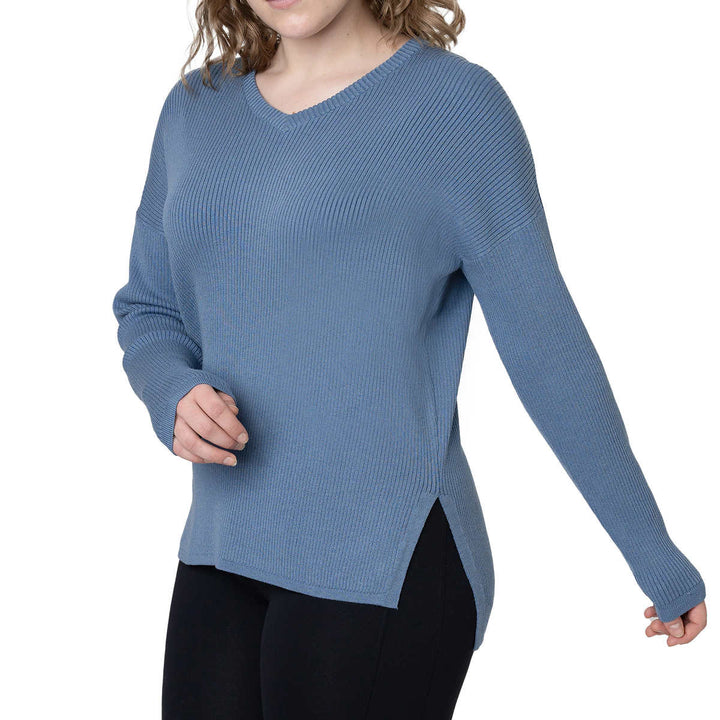 ELLE - Long Sleeve V-Neck Sweater
