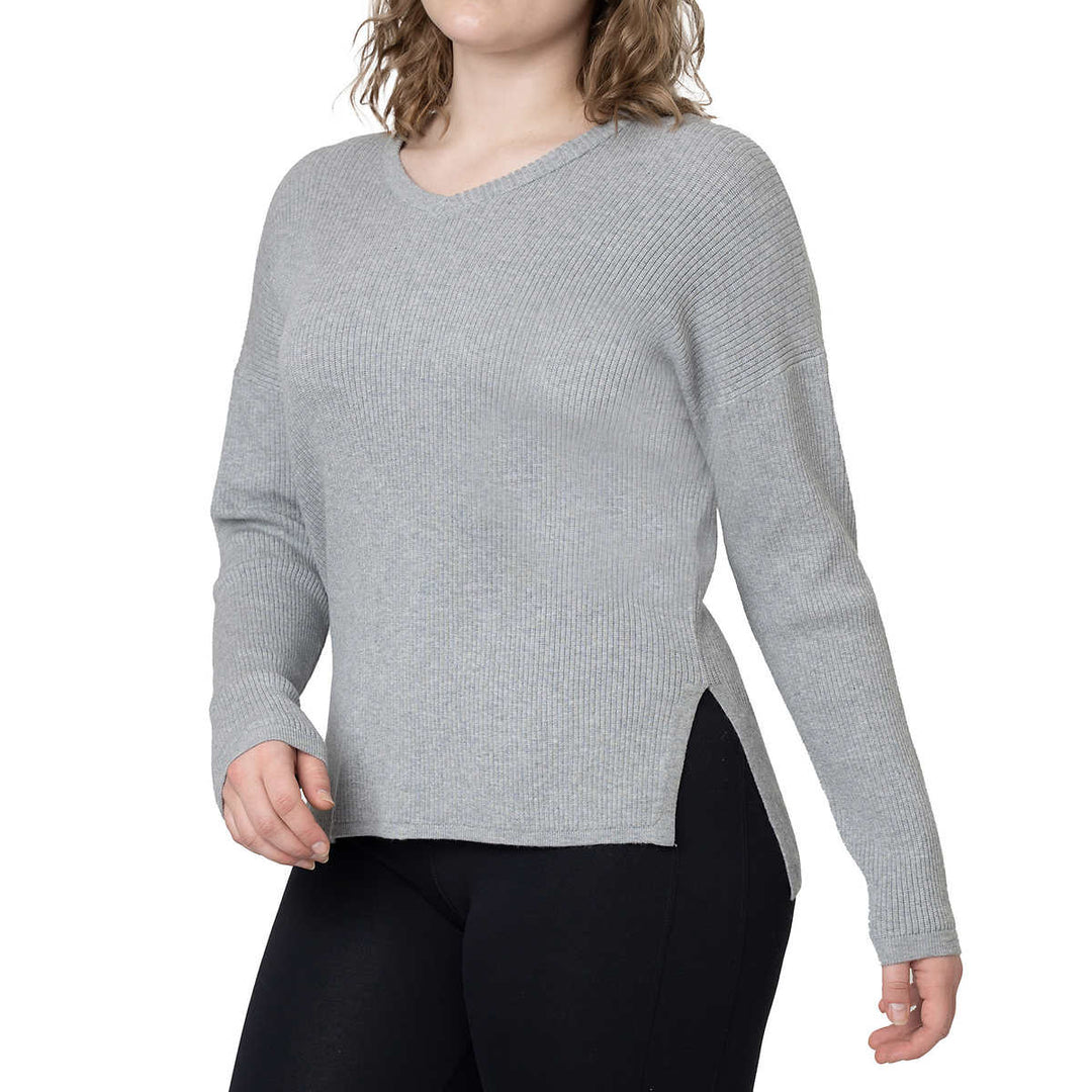 ELLE - Long Sleeve V-Neck Sweater